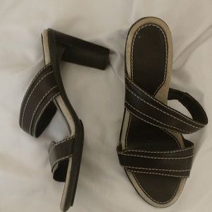 Woman's Antonio Melani 7M shoes